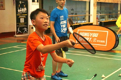 北京“一羽惊人”羽毛球训练夏令营
